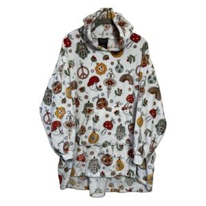 Throwzy Marlo Lorenz Poncho Retro Hippie Holiday Oversized Christmas Hooded OS